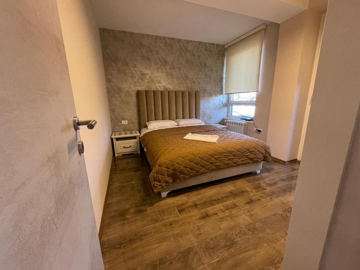 Roosevelt Apartment Скоп'є Екстер'єр фото